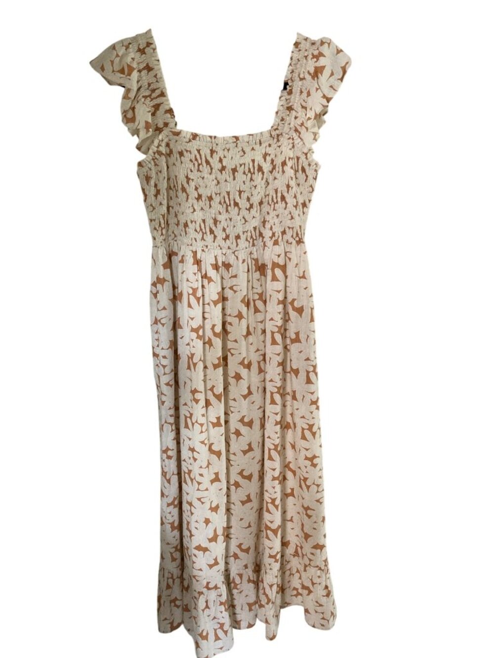Doe & Rae  Smocked Sun Dress Floral Wide Straps Cream and Conyac  Small  EUC